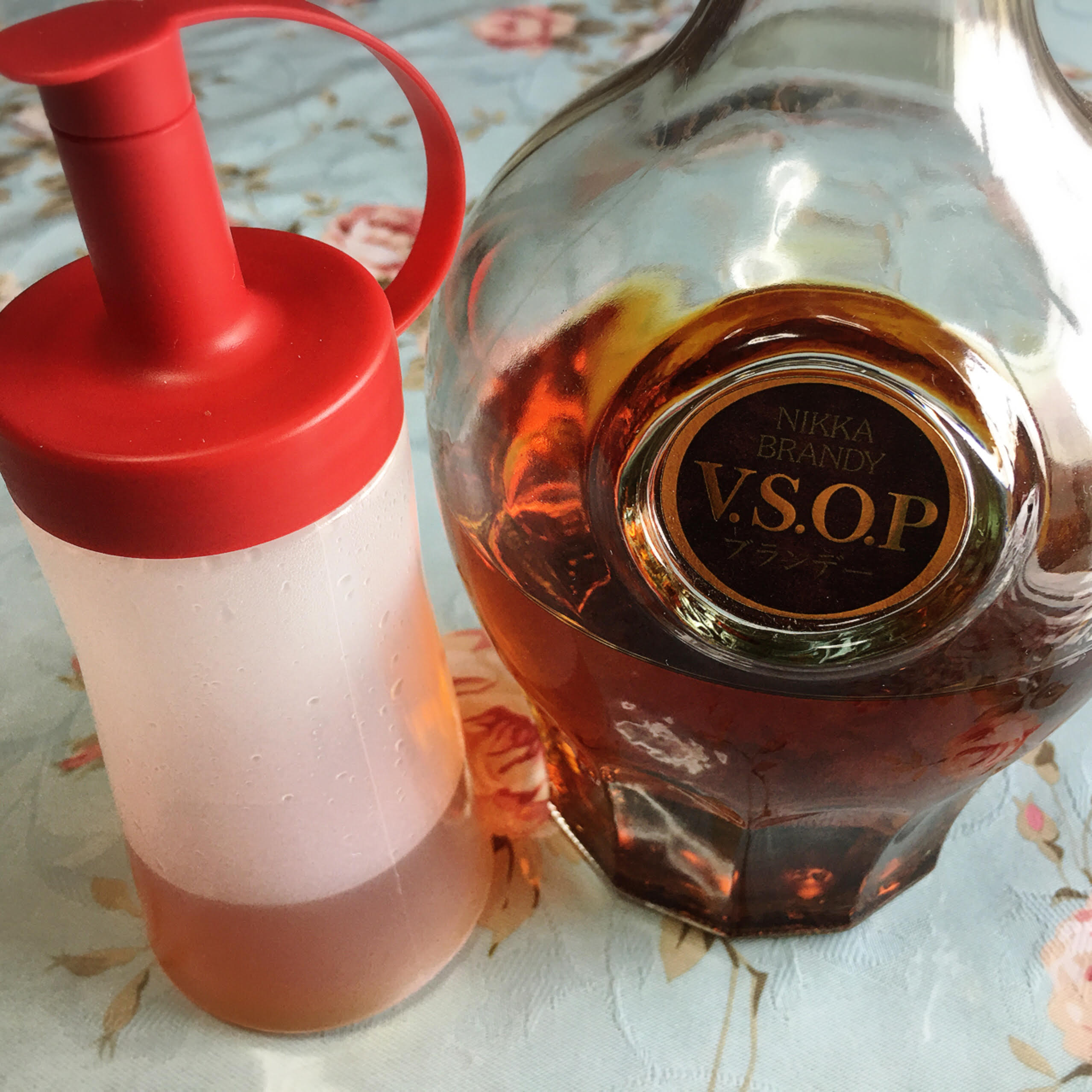 コロナにエドガー・ケーシー　のアップルブランデー吸引を